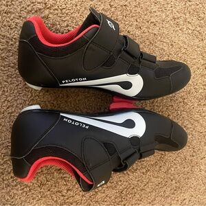 Peloton Women’s Clip-in Cycling Shoes